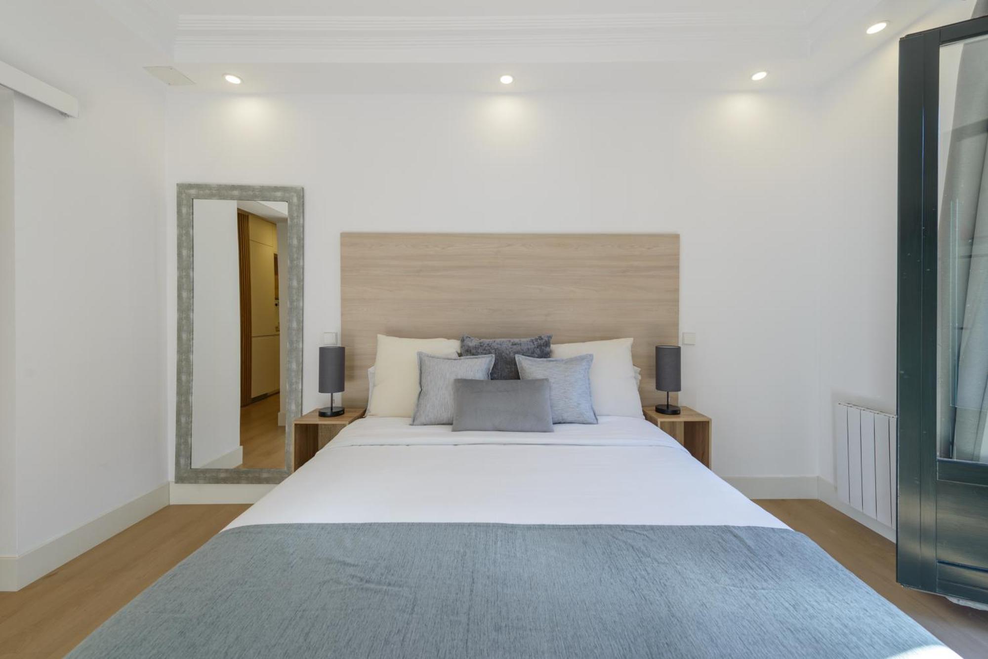 Appartement Gran Via New 2br 1bth Elevator