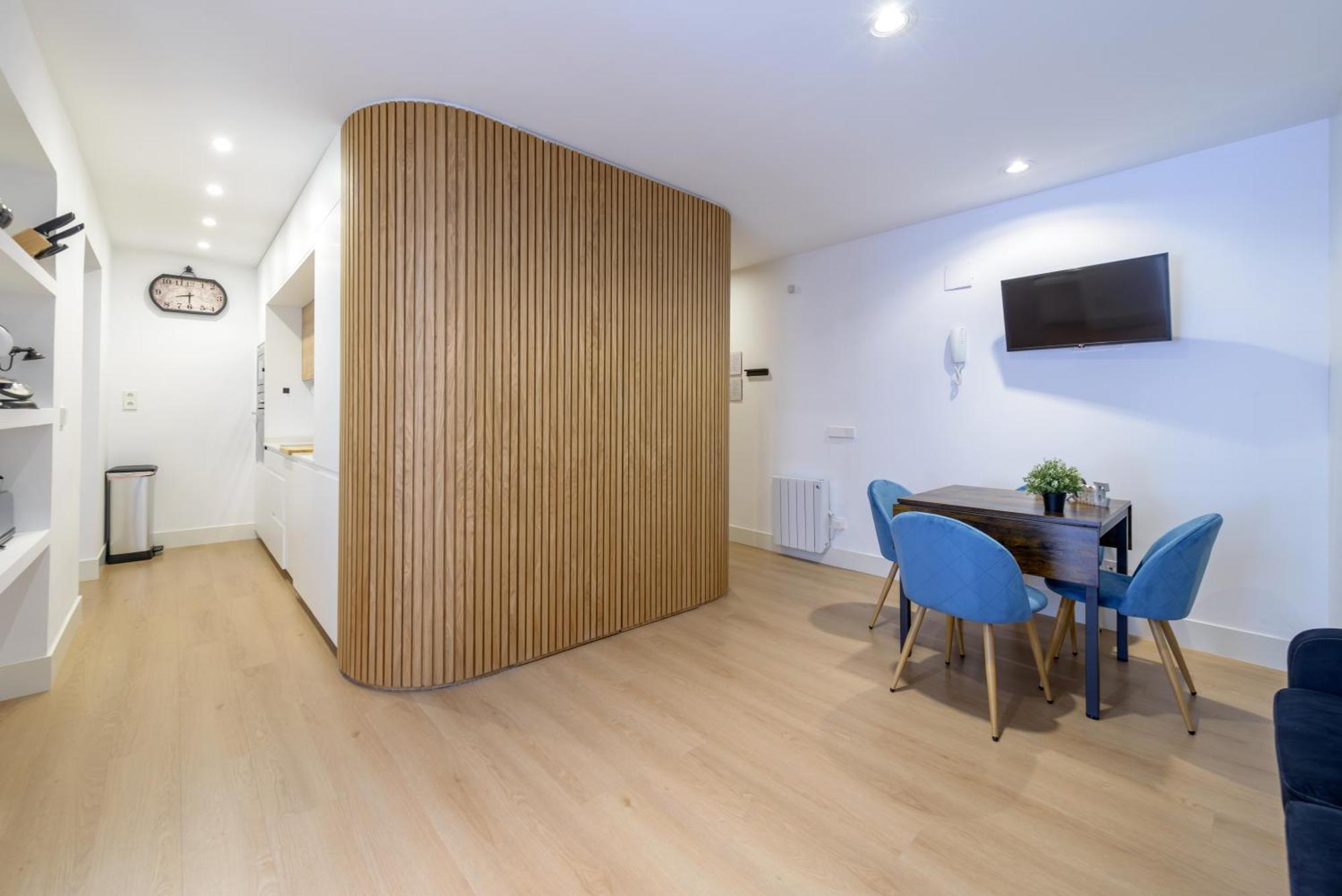 Gran Via New 2br 1bth Elevator Appartement *